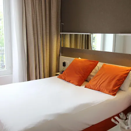 Western Le Montparnasse 3* Parigi