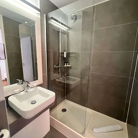 Western Le Montparnasse Hotel Parigi