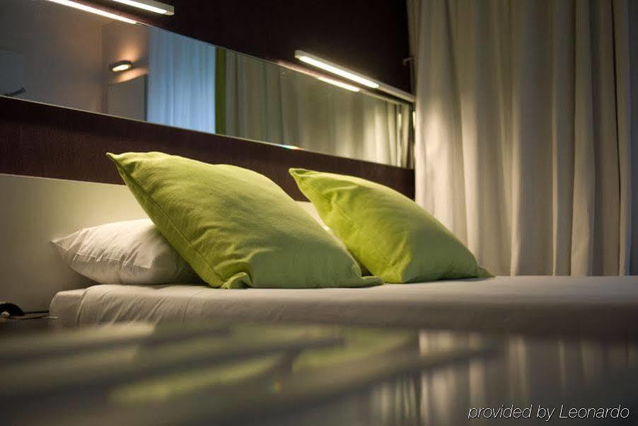 Western Le Montparnasse Parigi