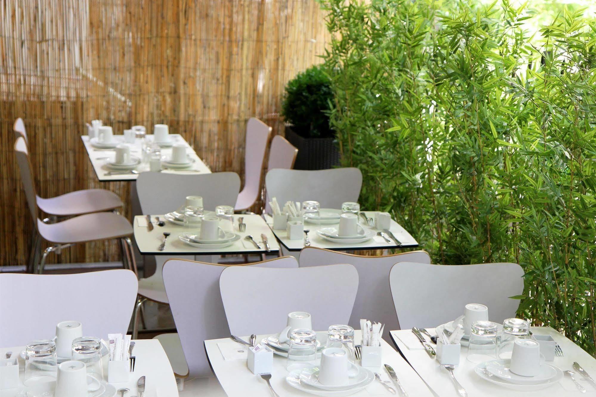 Western Le Montparnasse Hotel 3*